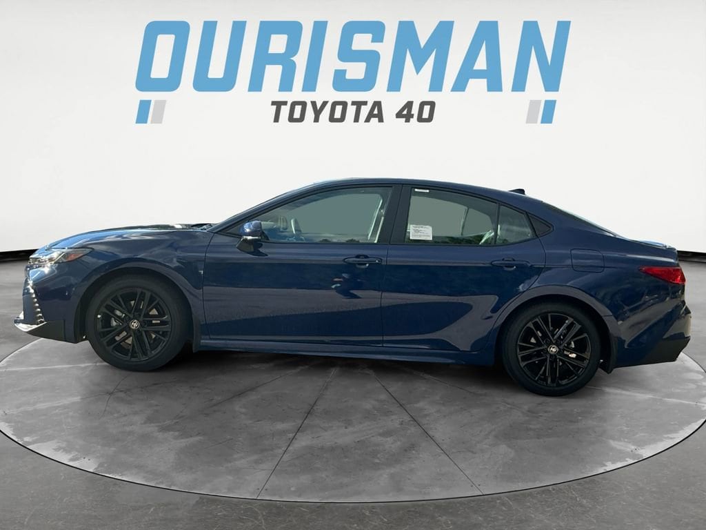 New 2025 Toyota Camry SE Sedan