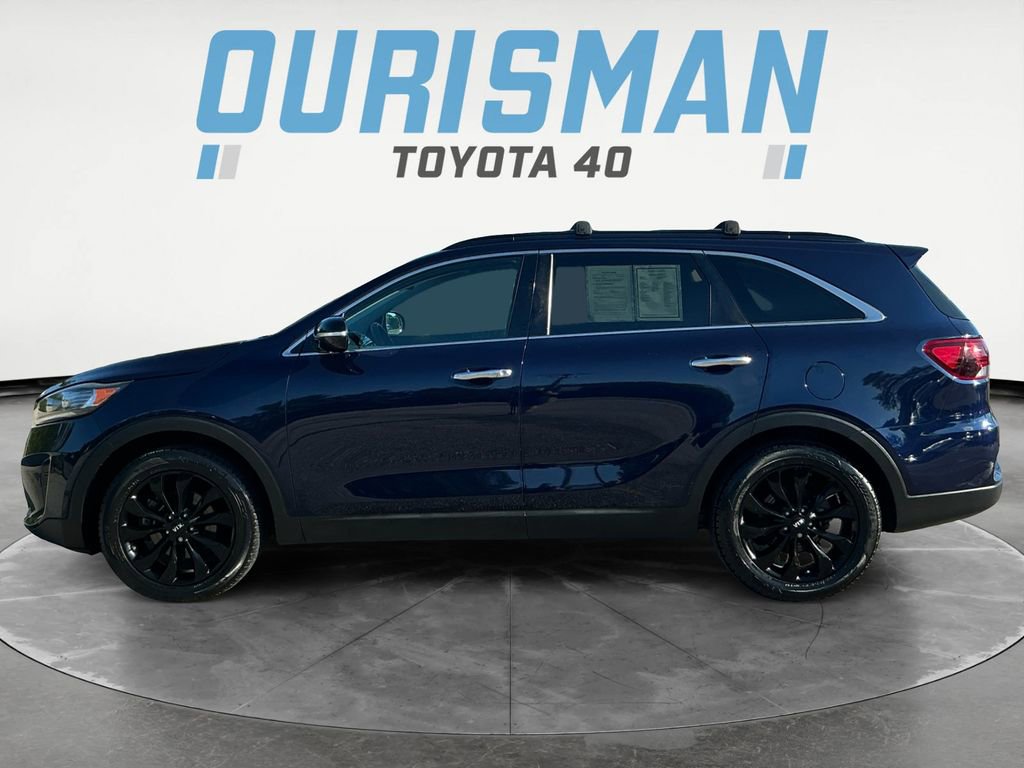 2019 Kia Sorento S photo 2