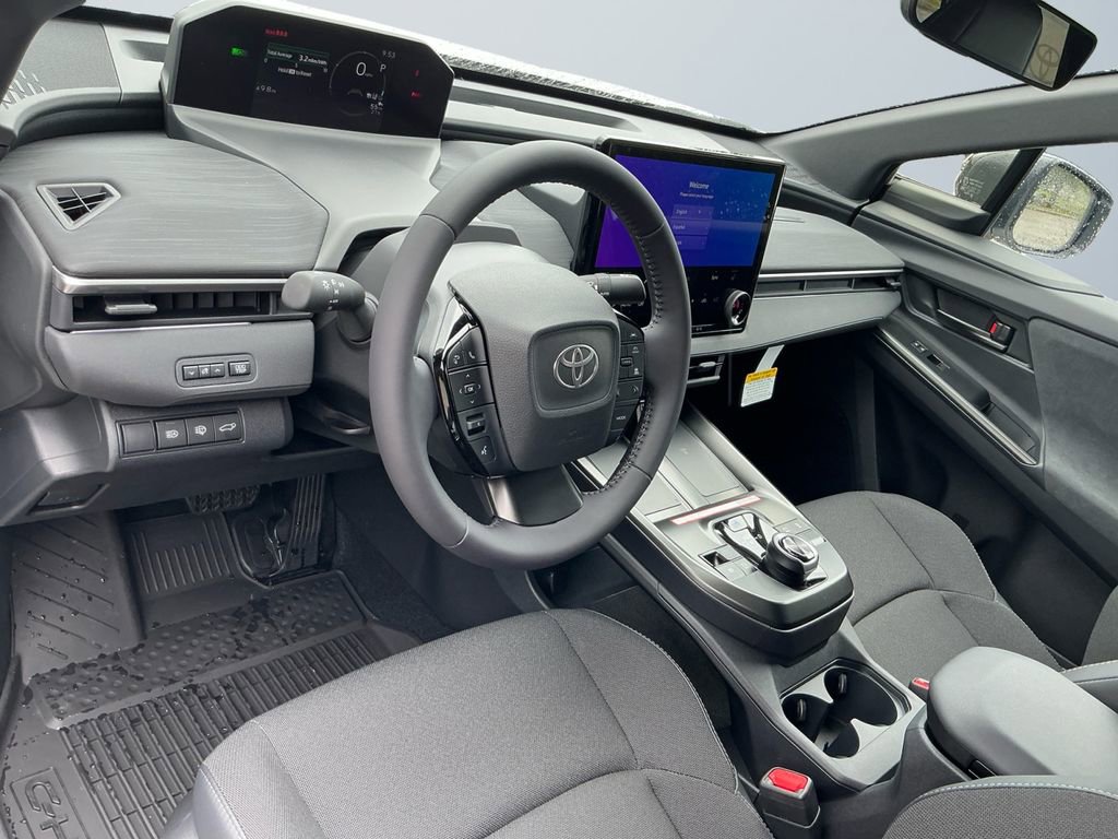 2026 Toyota C-HR SE - Photo 11