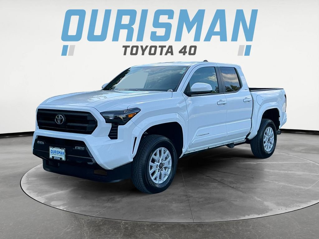 2024 Toyota Tacoma SR5 photo 2