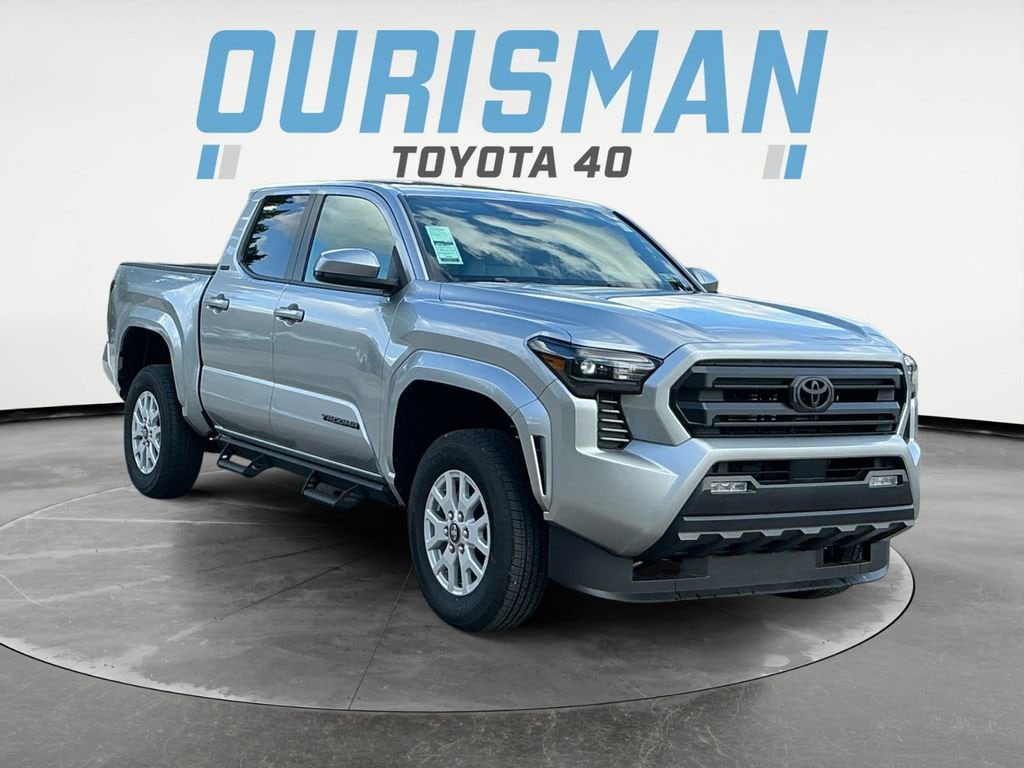 2025 Toyota Tacoma SR5's photo