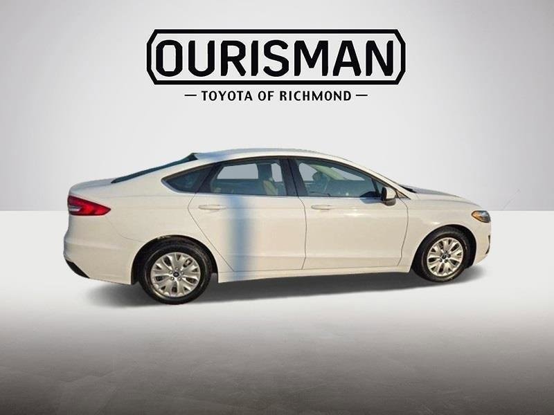 Used 2019 Ford Fusion S with VIN 3FA6P0G73KR247448 for sale in Henrico, VA