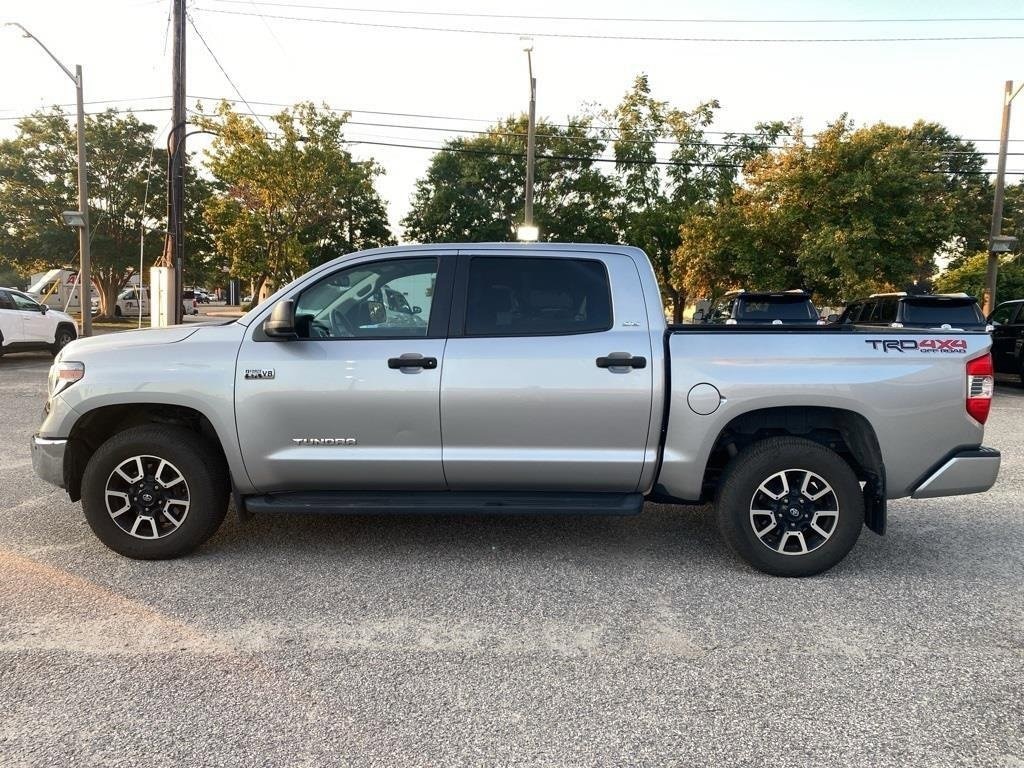 Used 2017 Toyota Tundra SR5 with VIN 5TFDY5F11HX627137 for sale in Henrico, VA