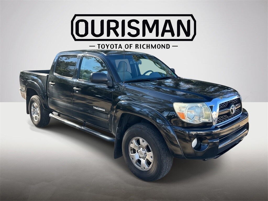 Used 2011 Toyota Tacoma Base Truck Double Cab