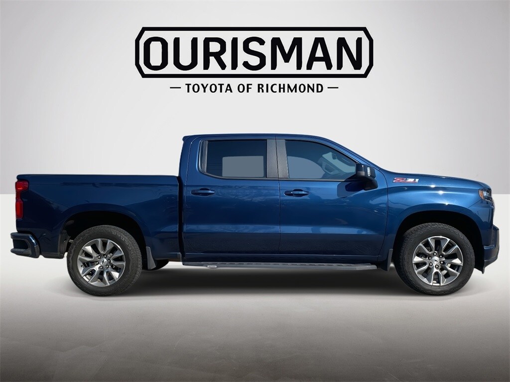 2021 Chevrolet Silverado 1500 RST photo 2