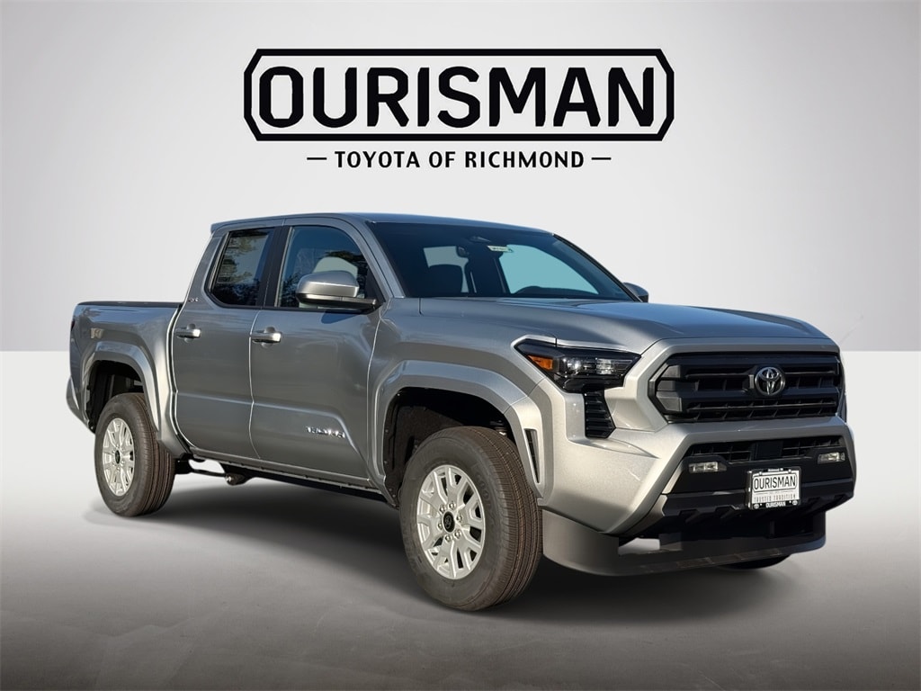 2025 Toyota Tacoma SR5's photo