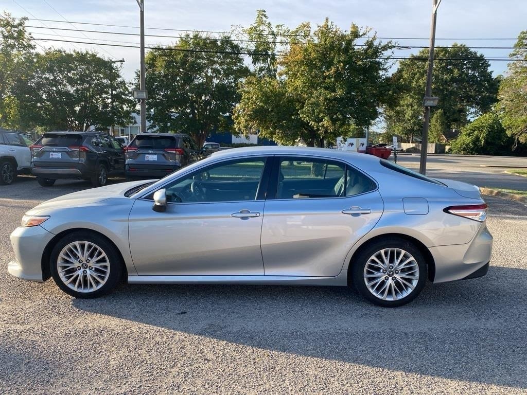 Used 2018 Toyota Camry XLE with VIN 4T1B11HK9JU062097 for sale in Henrico, VA