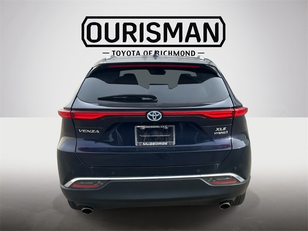 Used 2022 Toyota Venza XLE SUV