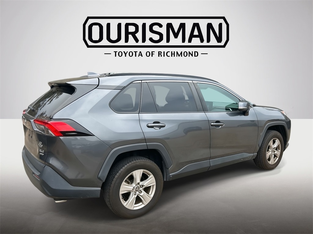 Used 2021 Toyota RAV4 XLE SUV
