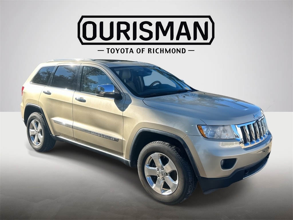 2011 Jeep Grand Cherokee Overland's photo