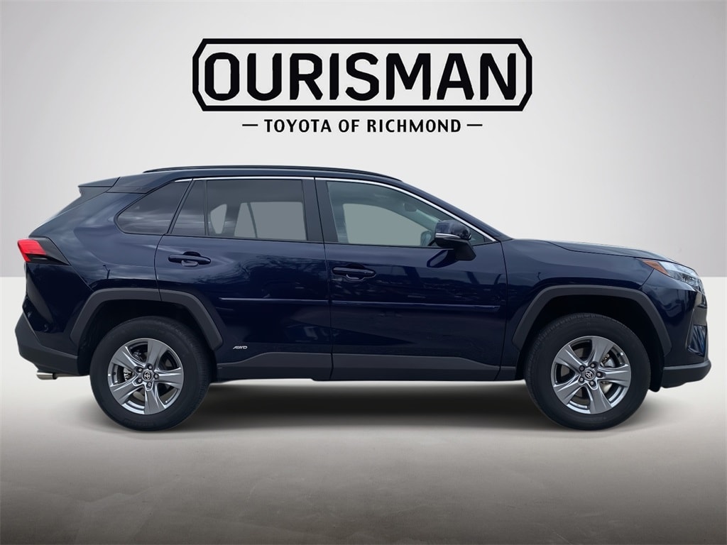 Used 2024 Toyota RAV4 XLE with VIN 4T3RWRFV5RU137585 for sale in Northfield, Minnesota