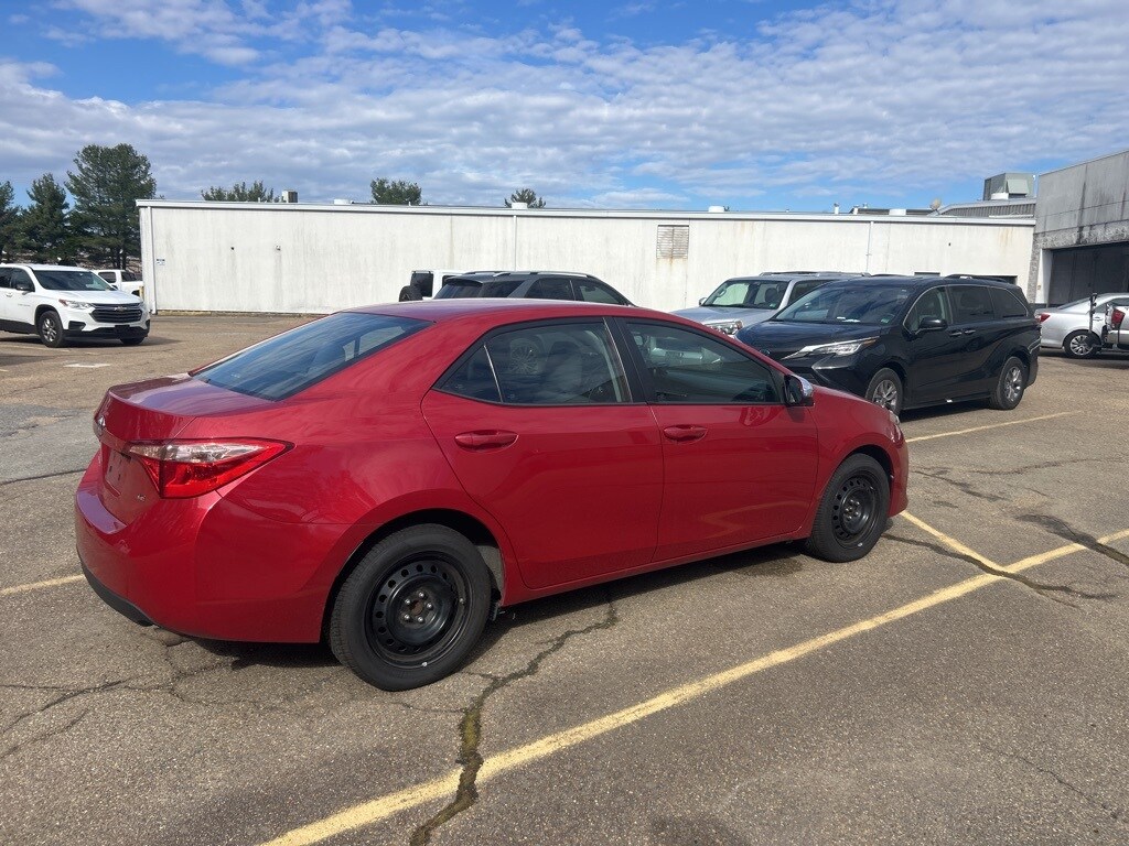 Used 2018 Toyota Corolla LE Sedan