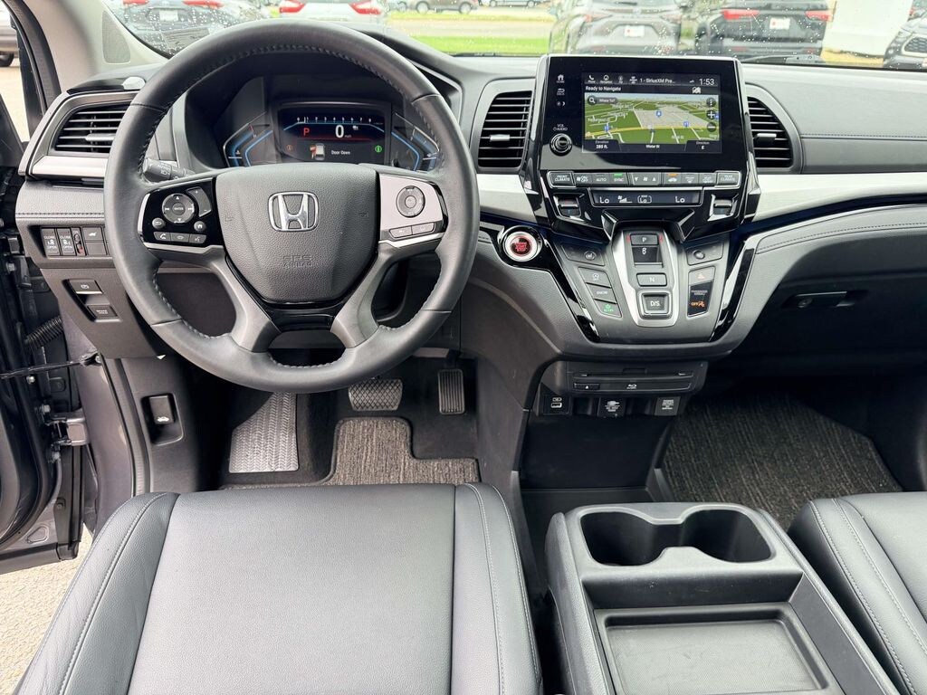 Used 2022 Honda Odyssey Touring Van