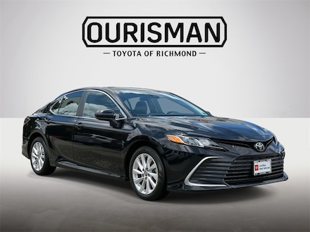 2023 Toyota Camry LE Sedan