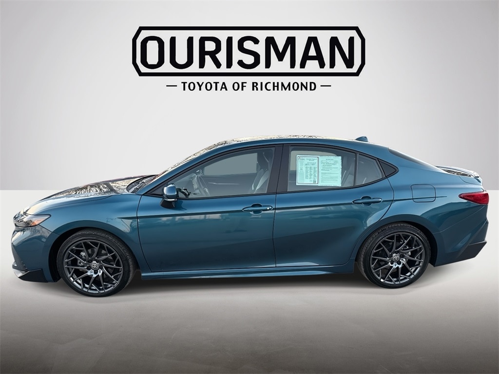 Certified 2025 Toyota Camry SE Sedan