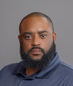 Staff member Eric Thomas from ID_507003c9d810