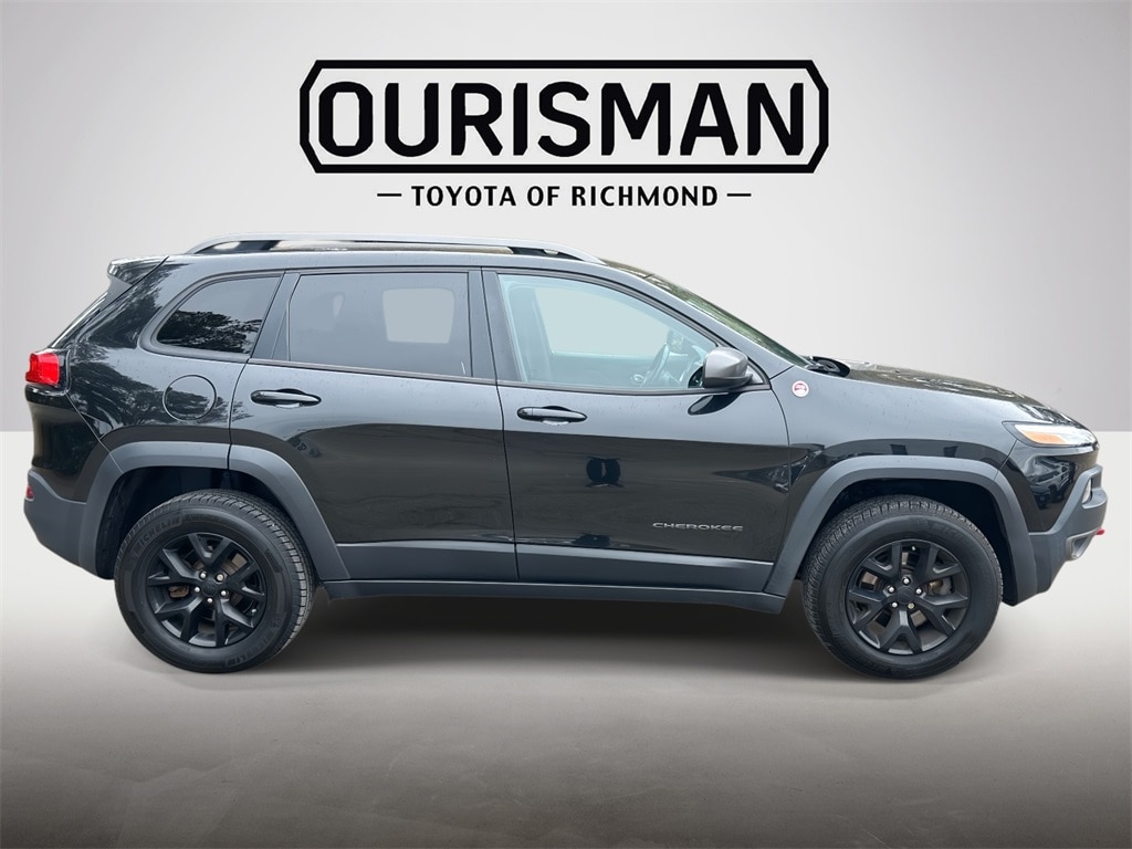 Used 2016 Jeep Cherokee Trailhawk SUV