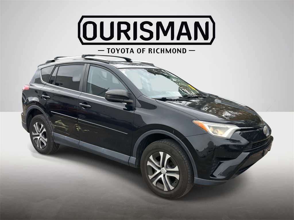 Used 2017 Toyota RAV4 LE SUV