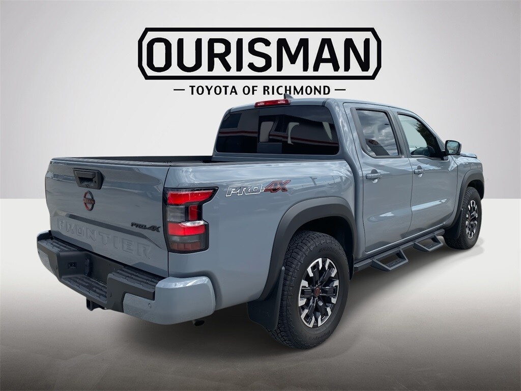 2023 Nissan Frontier PRO-4X photo 3