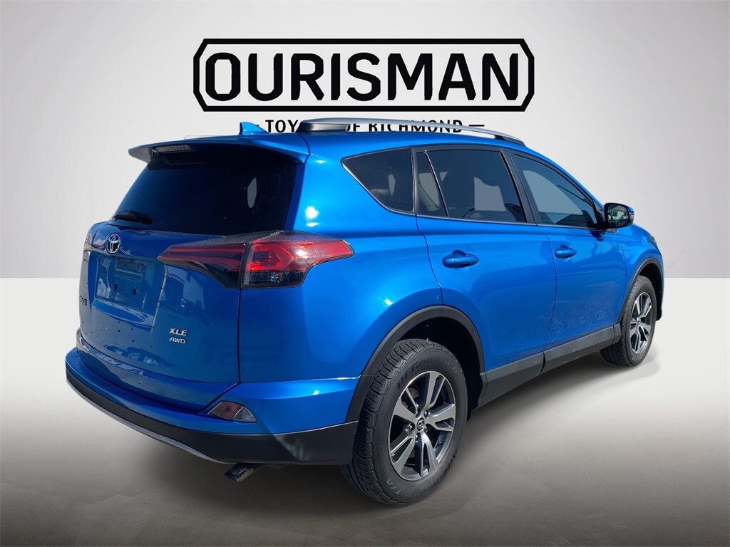2018 Toyota RAV4 XLE photo 3