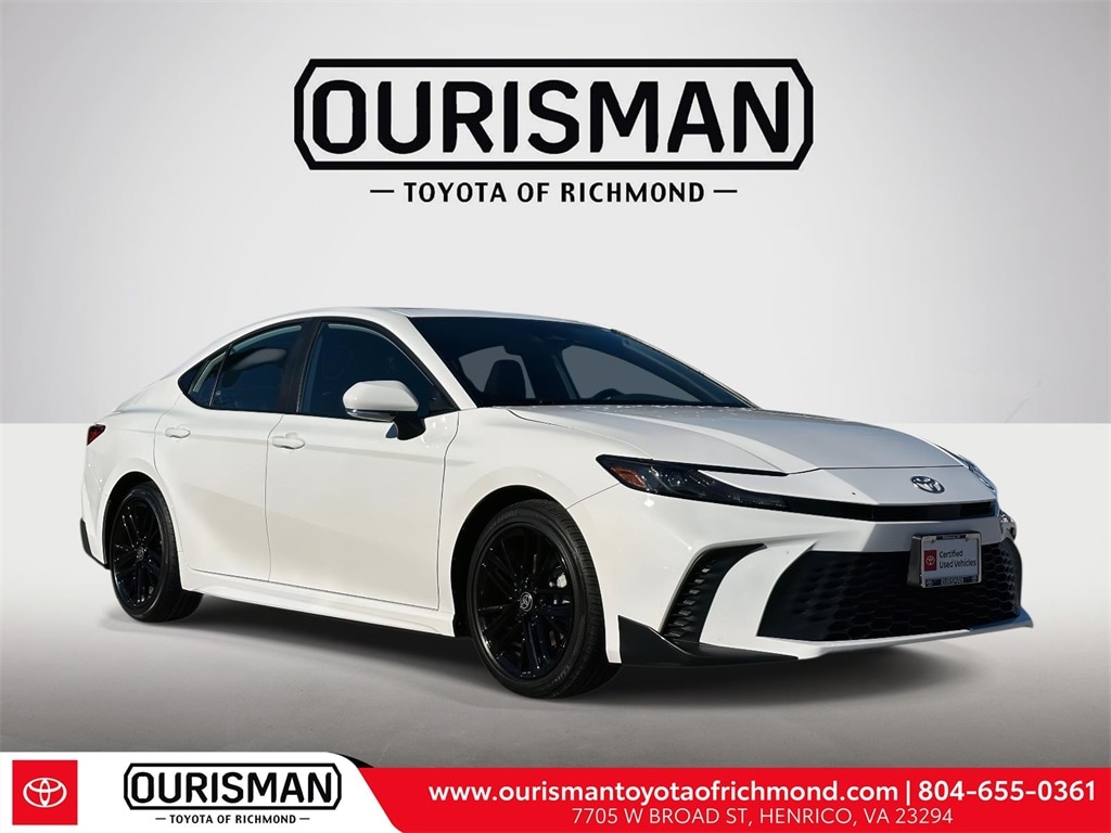 Certified 2025 Toyota Camry SE Sedan