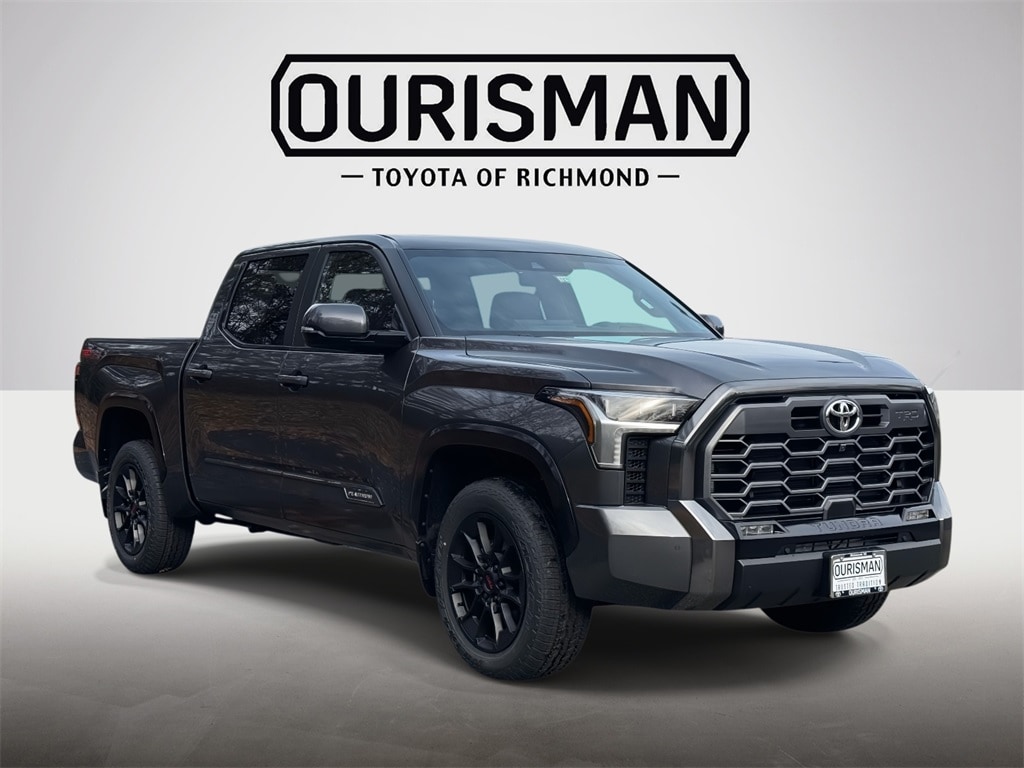 2026 Toyota Tundra Platinum's photo