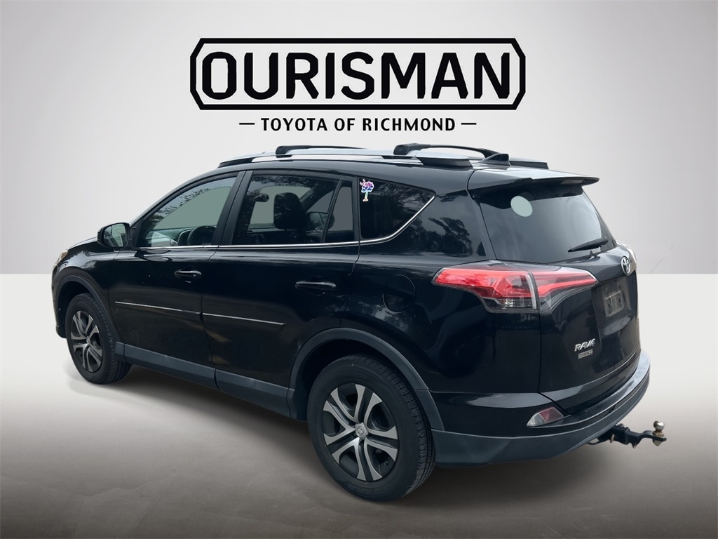 Used 2017 Toyota RAV4 LE SUV