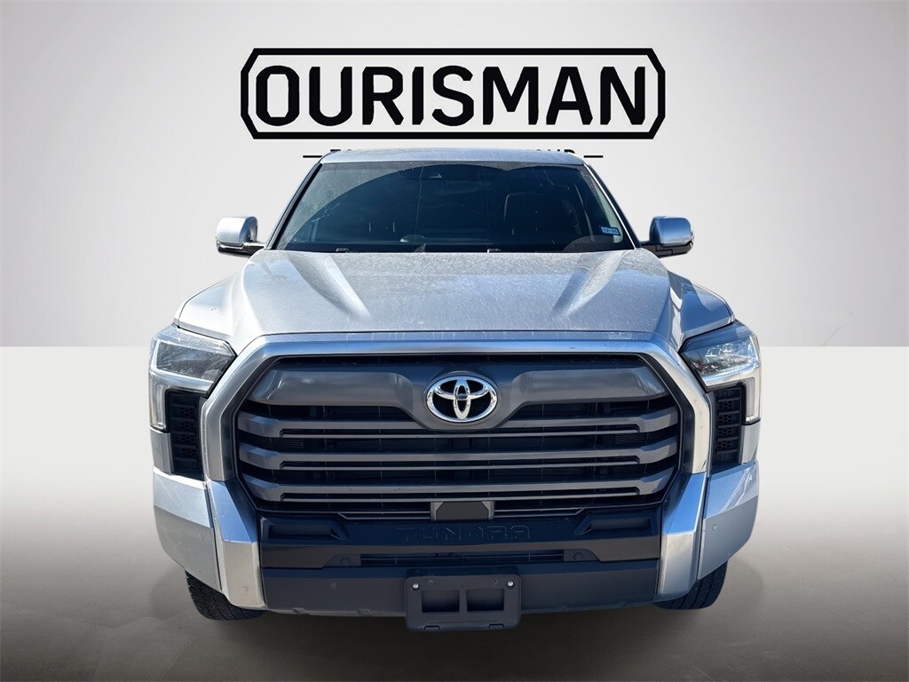 2025 Toyota Tundra Limited CrewMax photo 2