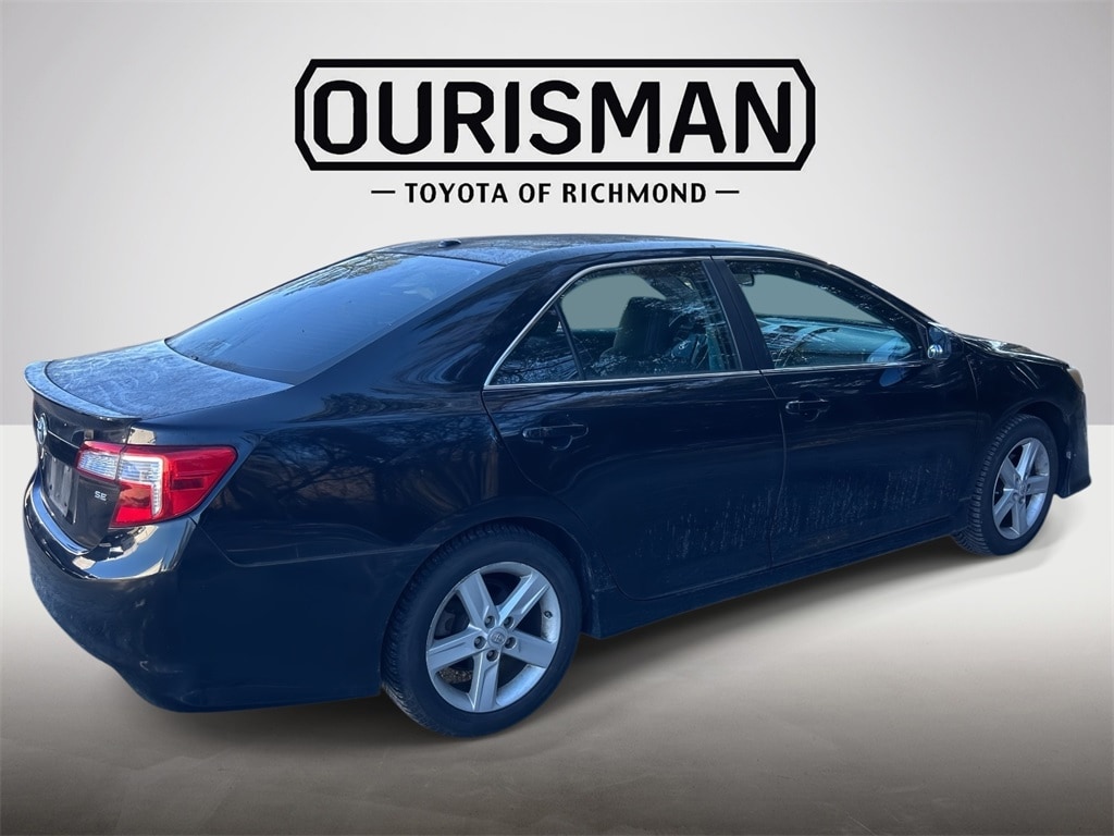 Used 2012 Toyota Camry SE Sedan