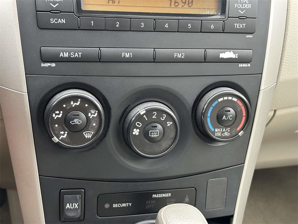 Used 2009 Toyota Corolla LE Sedan