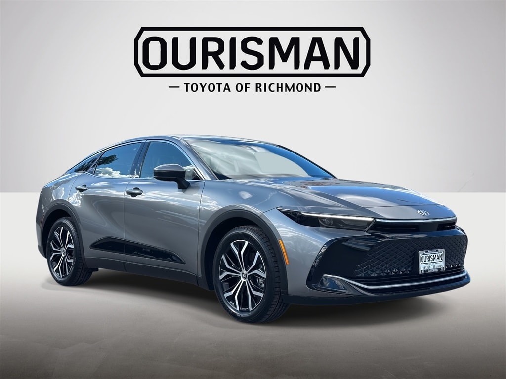 2023 Toyota Crown XLE's photo