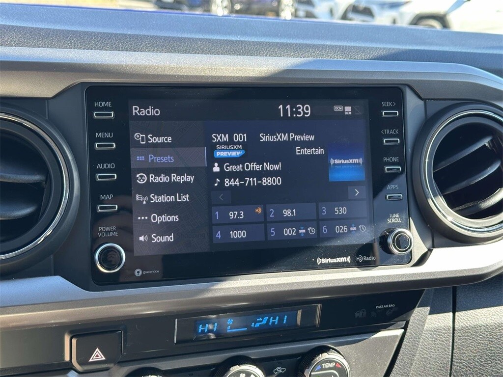 2023 Toyota Tacoma SR5 photo 3