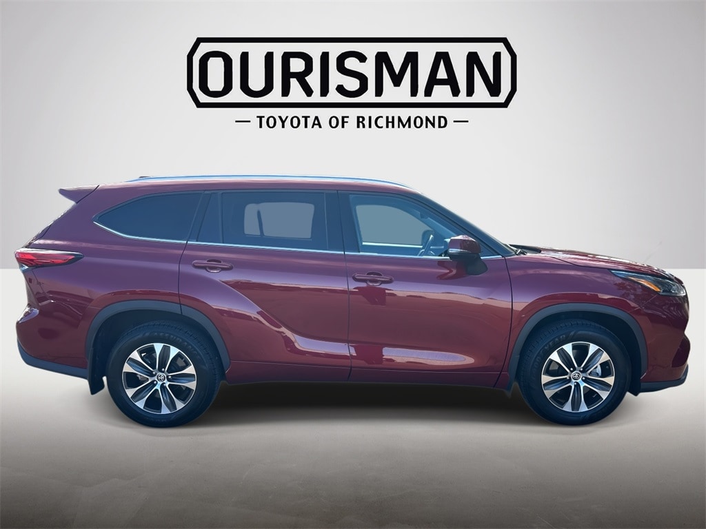 Used 2021 Toyota Highlander XLE SUV