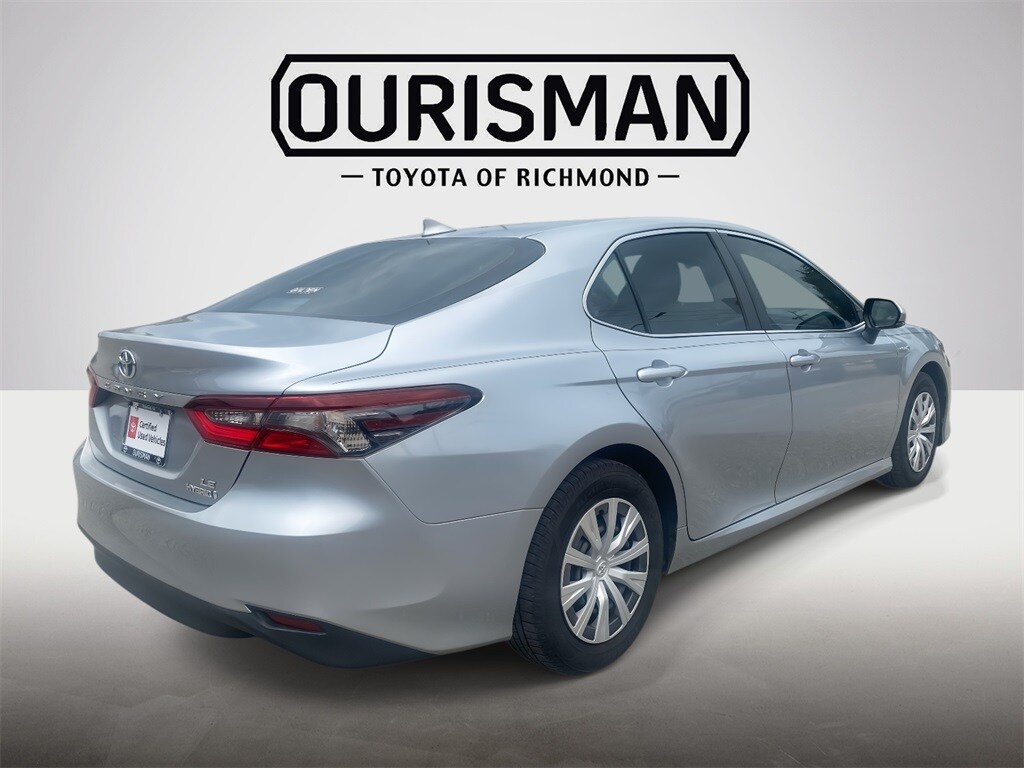 2021 Toyota Camry Hybrid LE photo 3
