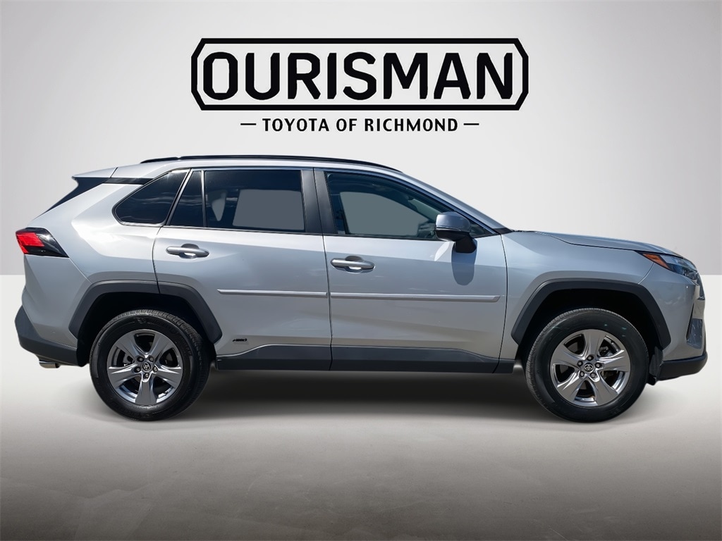 Certified 2022 Toyota RAV4 XLE with VIN 2T3RWRFV9NW136238 for sale in Northfield, Minnesota