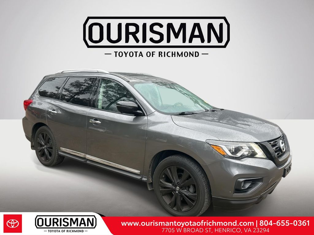 2017 Nissan Pathfinder Platinum
