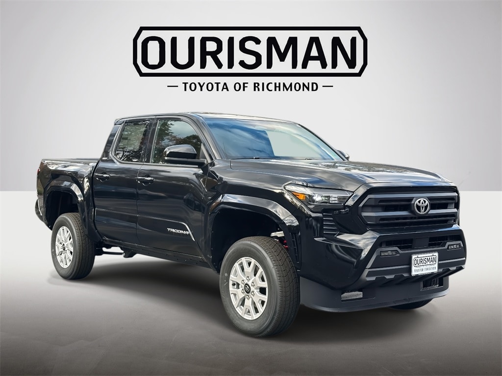 2025 Toyota Tacoma SR5's photo