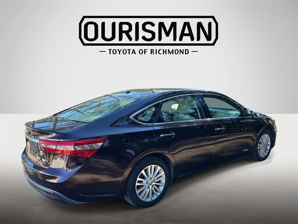 2013 Toyota Avalon Hybrid XLE Touring photo 3