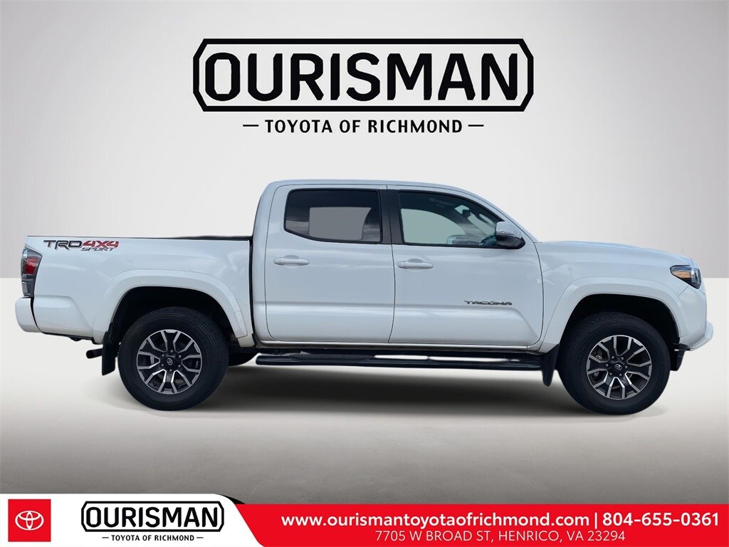 2023 Toyota Tacoma TRD Sport Double Cab photo 2