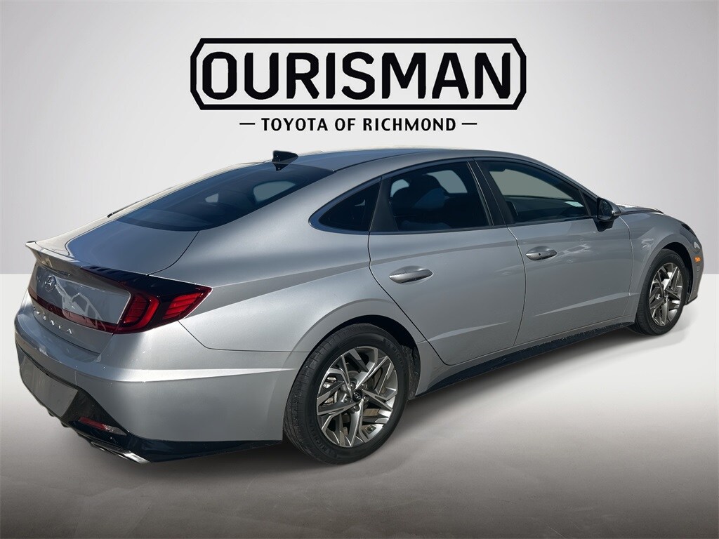 2023 Hyundai Sonata SEL photo 3