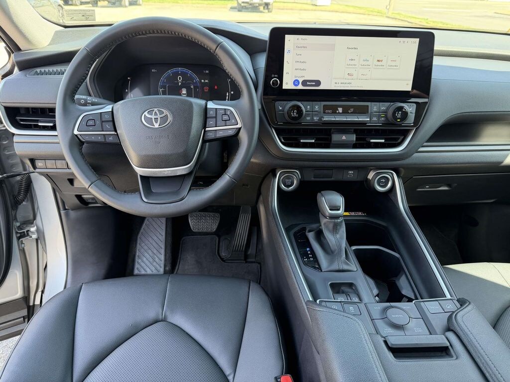 Certified 2025 Toyota Grand Highlander XLE SUV