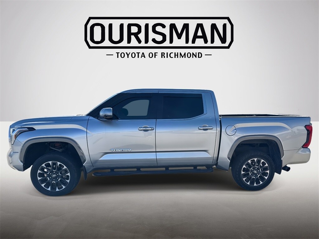 2025 Toyota Tundra Limited CrewMax photo 4