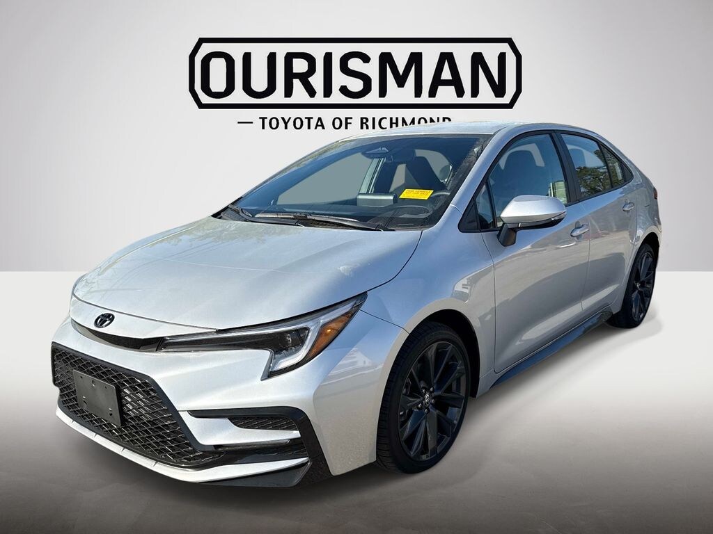 Used 2025 Toyota Corolla SE Sedan