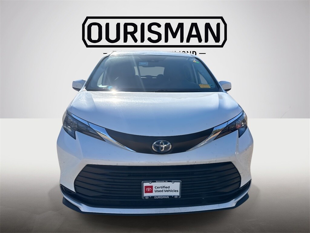 Certified 2024 Toyota Sienna LE Van Passenger Van