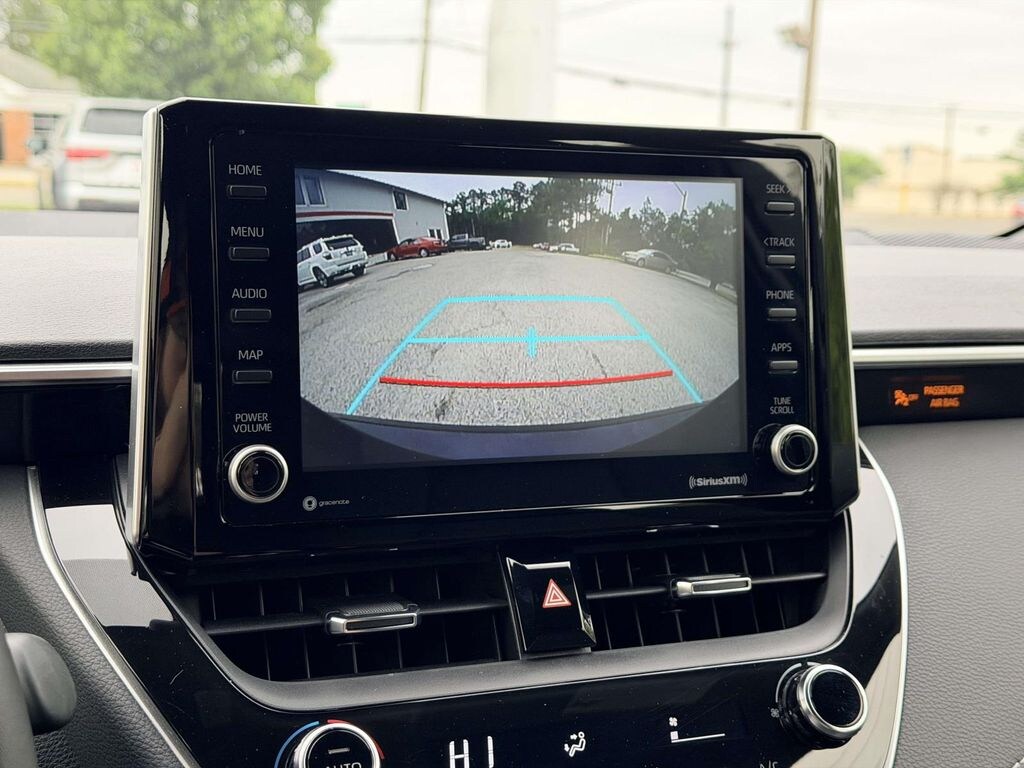 Certified 2022 Toyota Corolla Hatchback SE Hatchback