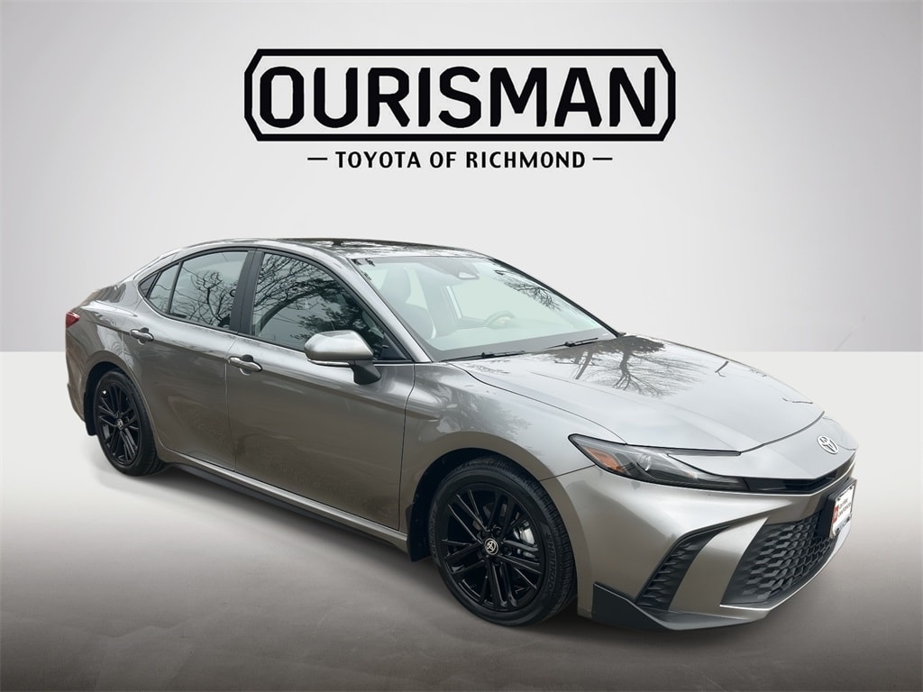 Certified 2025 Toyota Camry SE Sedan