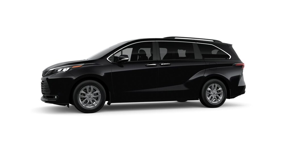 New 2026 Toyota Sienna XLE 7 PASSENGER
