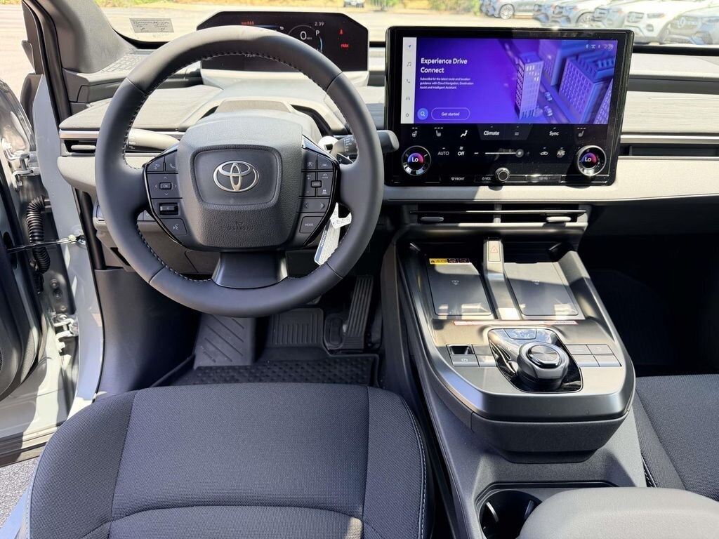 New 2026 Toyota C-HR SE SE AWD