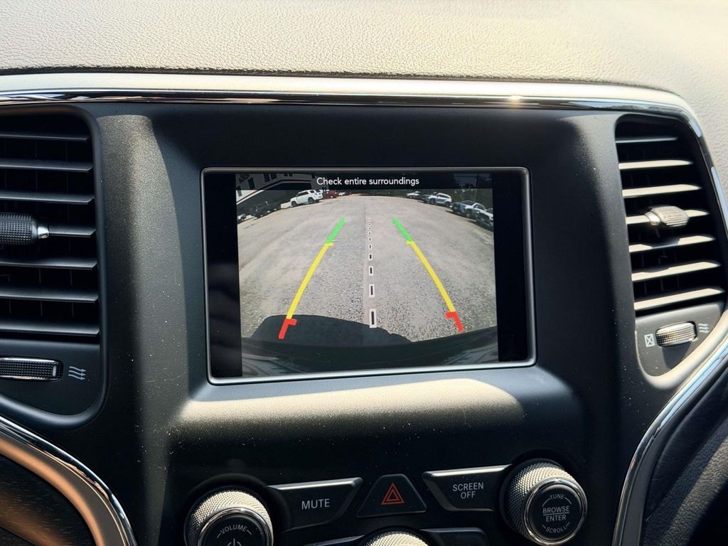 Used 2018 Jeep Grand Cherokee Laredo E SUV