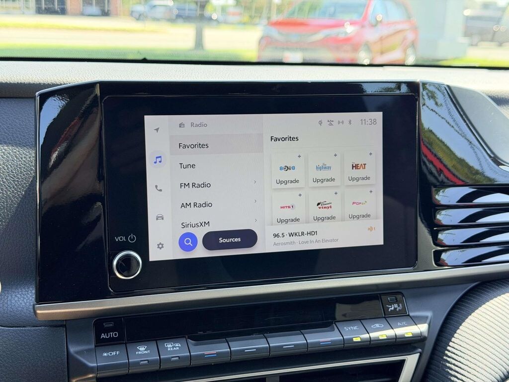 Certified 2025 Toyota Camry SE Sedan